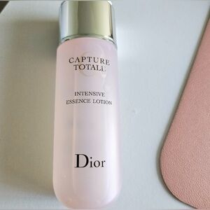Dior - Capture Totale | Intensive Essence Lotion - New - 1.7oz